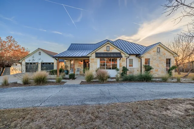 $1,900,000 | 169 Royal Oaks Hill, Fredericksburg, TX 78624