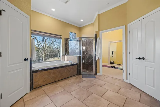 $1,900,000 | 169 Royal Oaks Hill, Fredericksburg, TX 78624