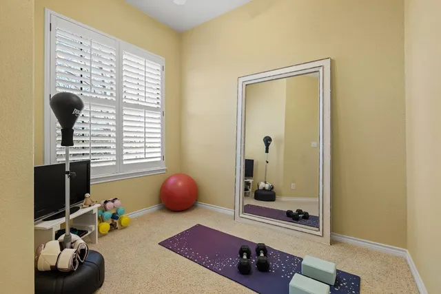 $1,900,000 | 169 Royal Oaks Hill, Fredericksburg, TX 78624