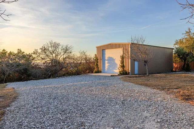 $1,900,000 | 169 Royal Oaks Hill, Fredericksburg, TX 78624