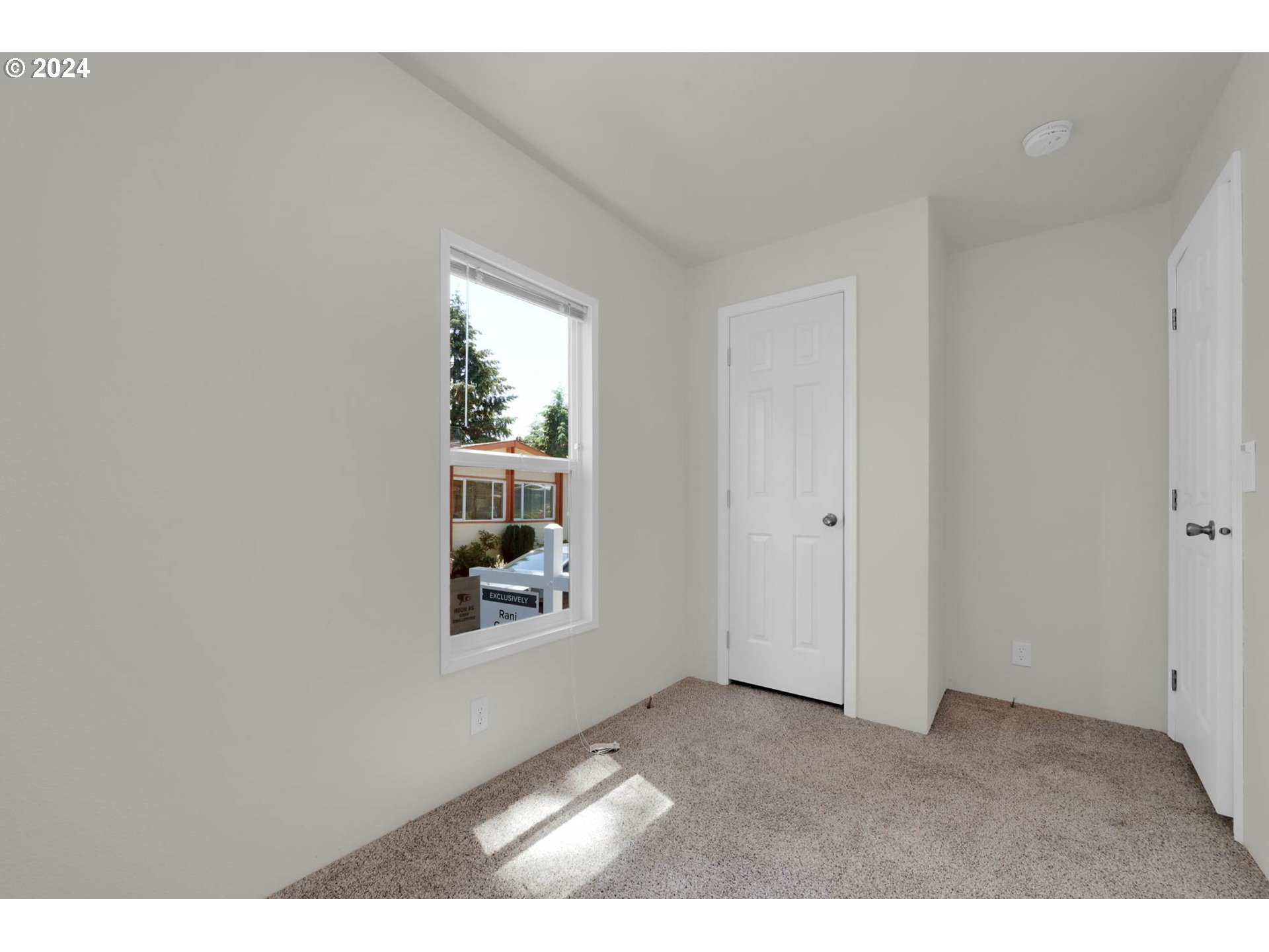1475 Green Acres Road, Unit 148 Eugene, OR 97408 - Photo 17 of 32 Bedroom