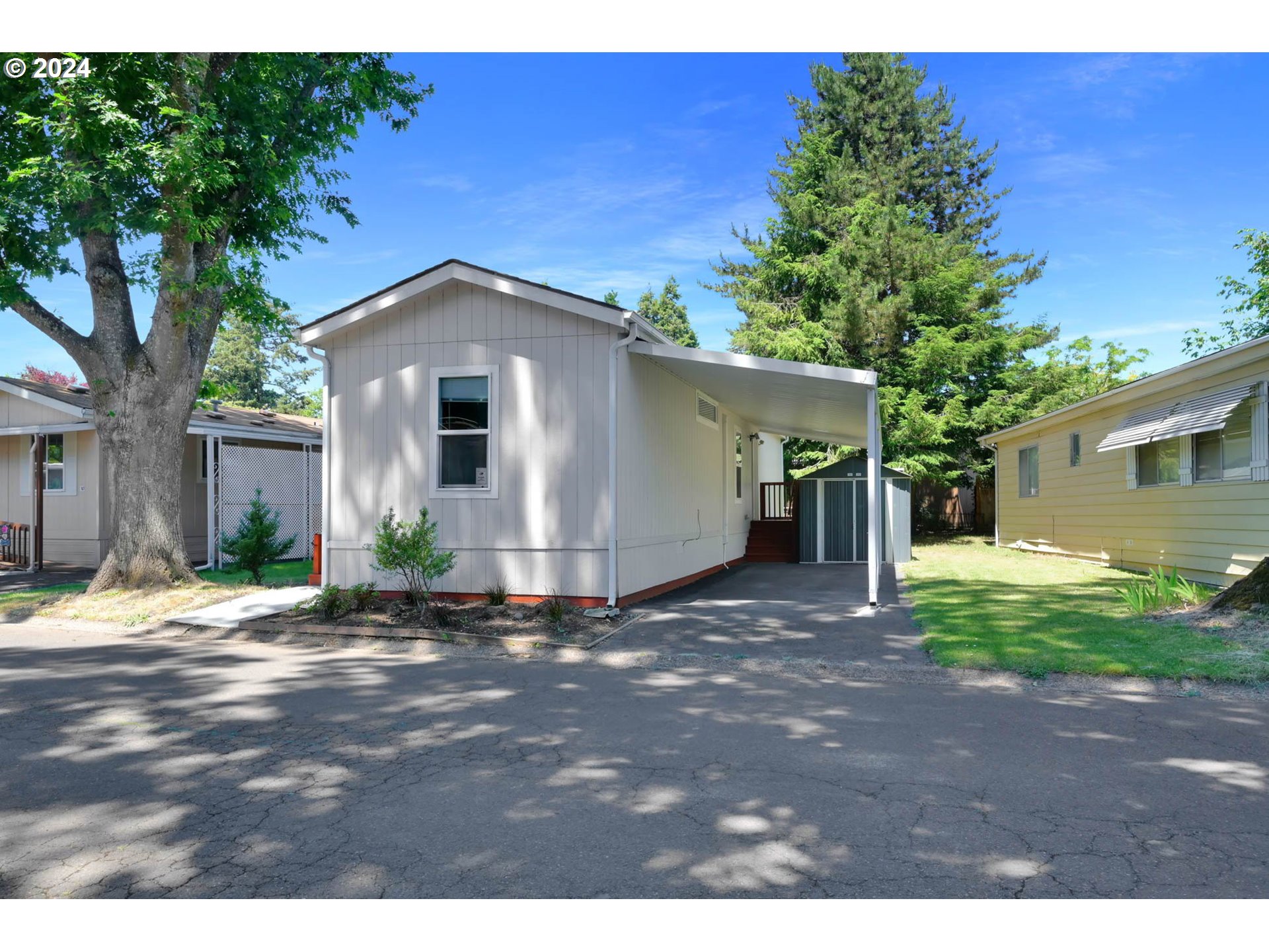 1475 Green Acres Road, Unit 148 Eugene, OR 97408 - Photo 2 of 32 Gallery Image 2