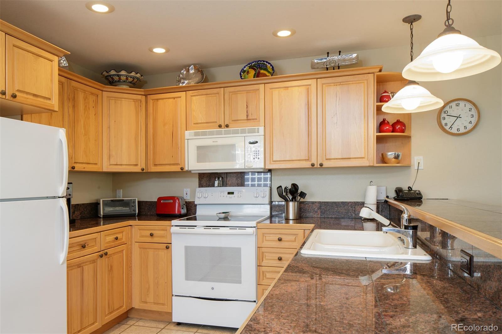 87 Lookout Ridge Drive Dillon, CO 80435 - Photo 10 of 33 Gallery Image 10