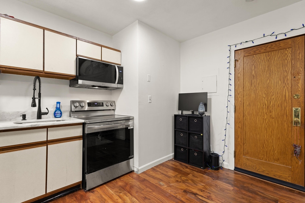 88 Gordon Street, Unit 305 Boston, MA 02135 - Photo 22 of 33