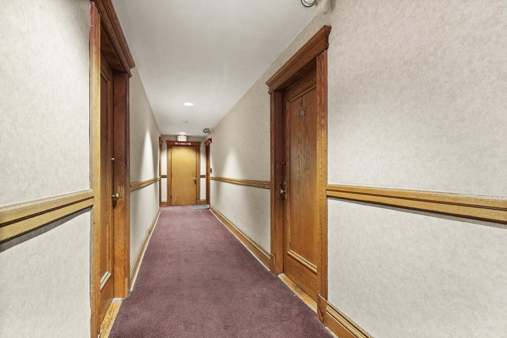 88 Gordon Street, Unit 305 Boston, MA 02135 - Photo 8 of 33