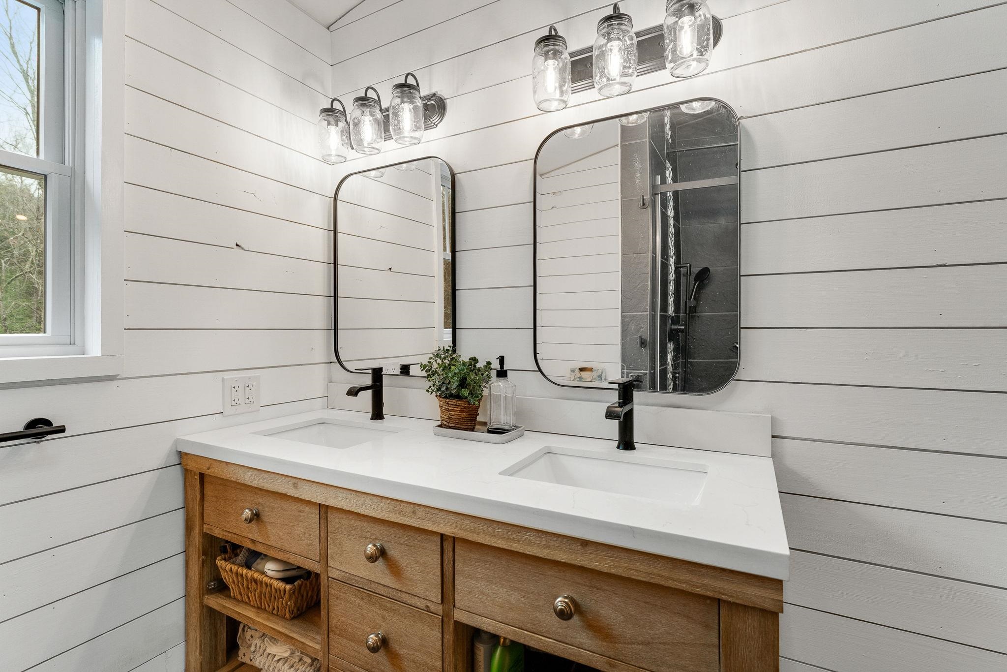 163 East Countryside Road Waterbury, VT 05676 - Photo 41 of 59 Gallery Image 41