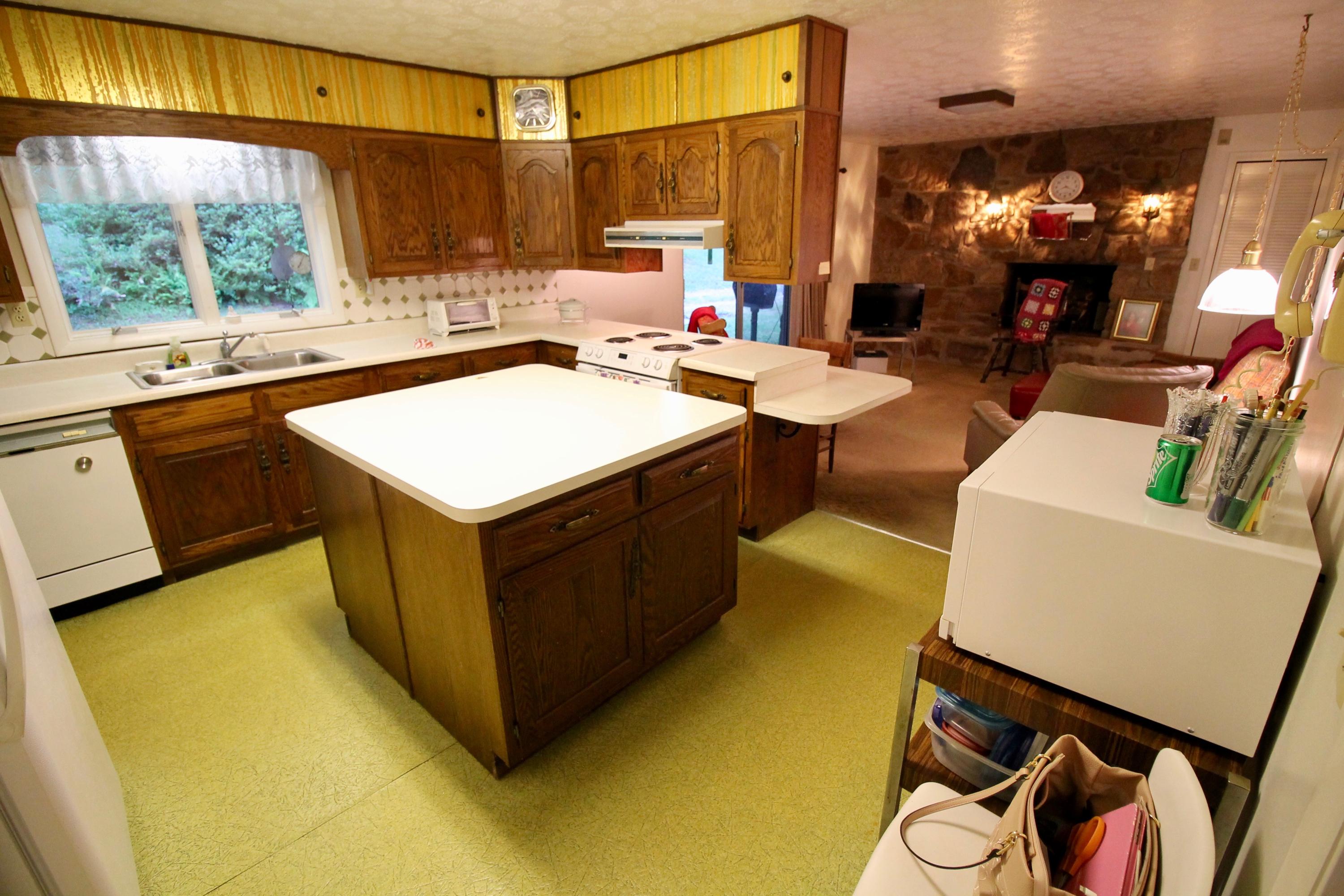 2675 Stinking Creek Road Pioneer, TN 37847 - Photo 20 of 40 20