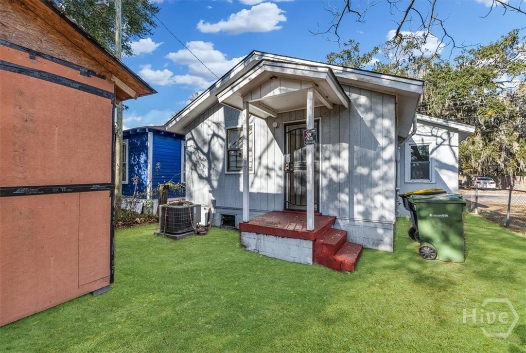 413 Emmit Street Savannah, GA 31405 - Photo 17 of 19