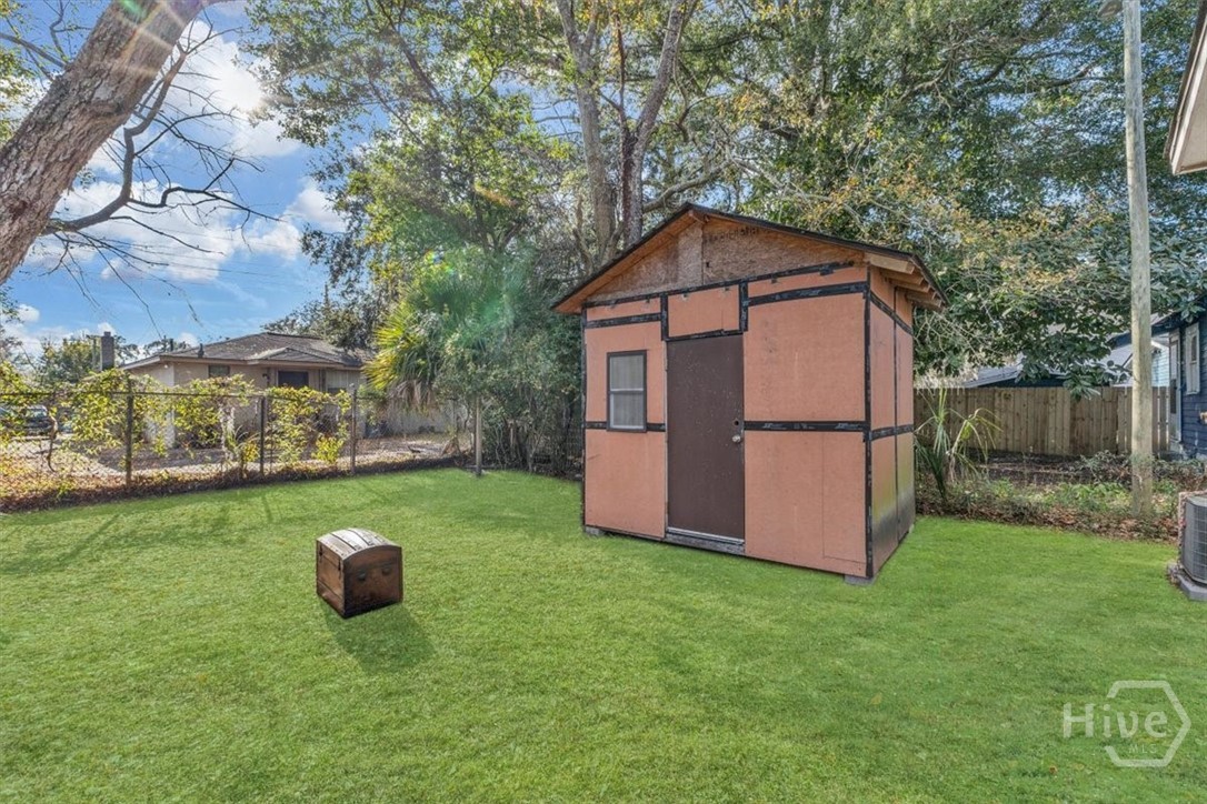 413 Emmit Street Savannah, GA 31405 - Photo 18 of 19