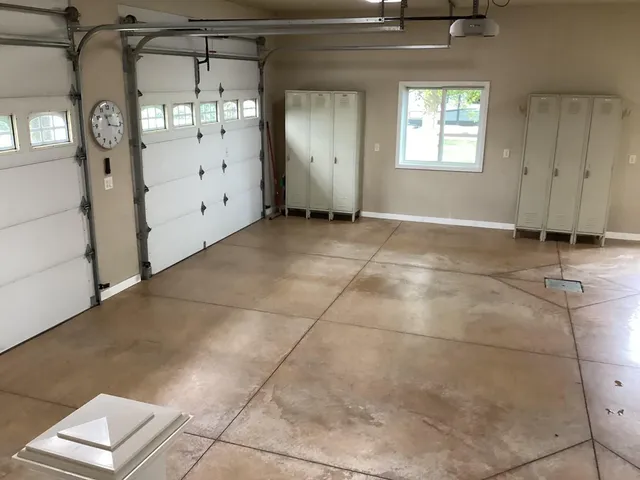 $419,900 | 28674 810th Avenue, Hollandale, MN 56045