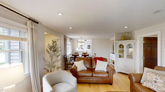 $419,900 | 28674 810th Avenue, Hollandale, MN 56045