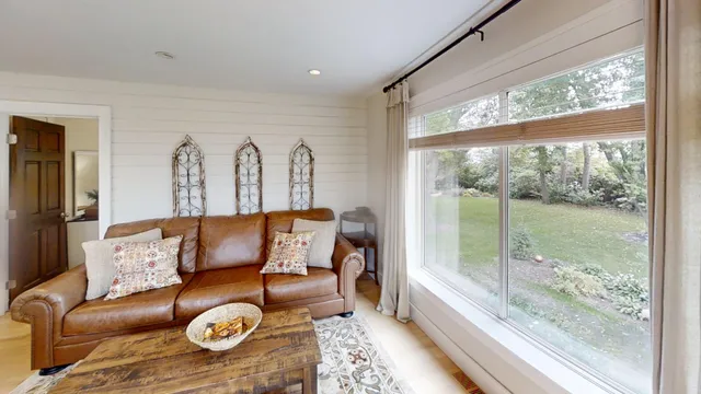 $419,900 | 28674 810th Avenue, Hollandale, MN 56045