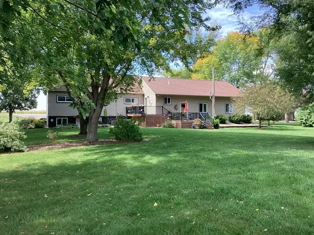 $419,900 | 28674 810th Avenue, Hollandale, MN 56045