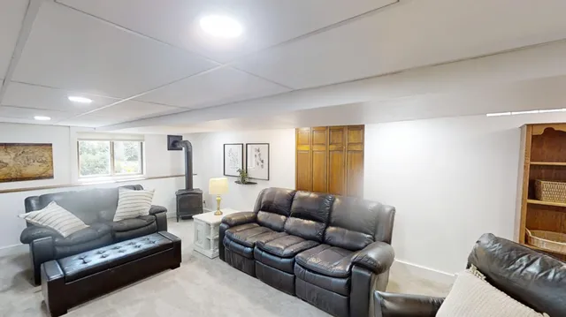 $419,900 | 28674 810th Avenue, Hollandale, MN 56045