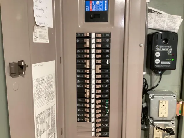 $419,900 | 28674 810th Avenue, Hollandale, MN 56045