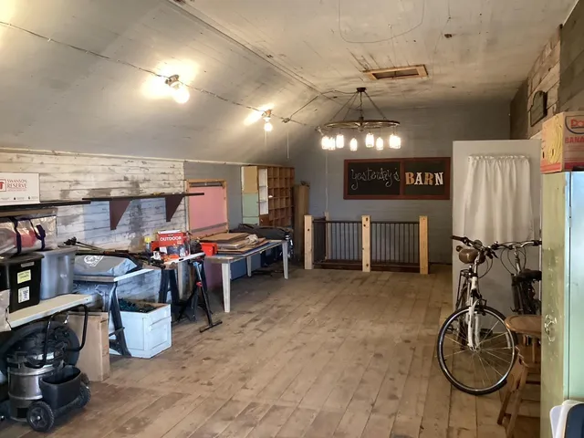 $419,900 | 28674 810th Avenue, Hollandale, MN 56045