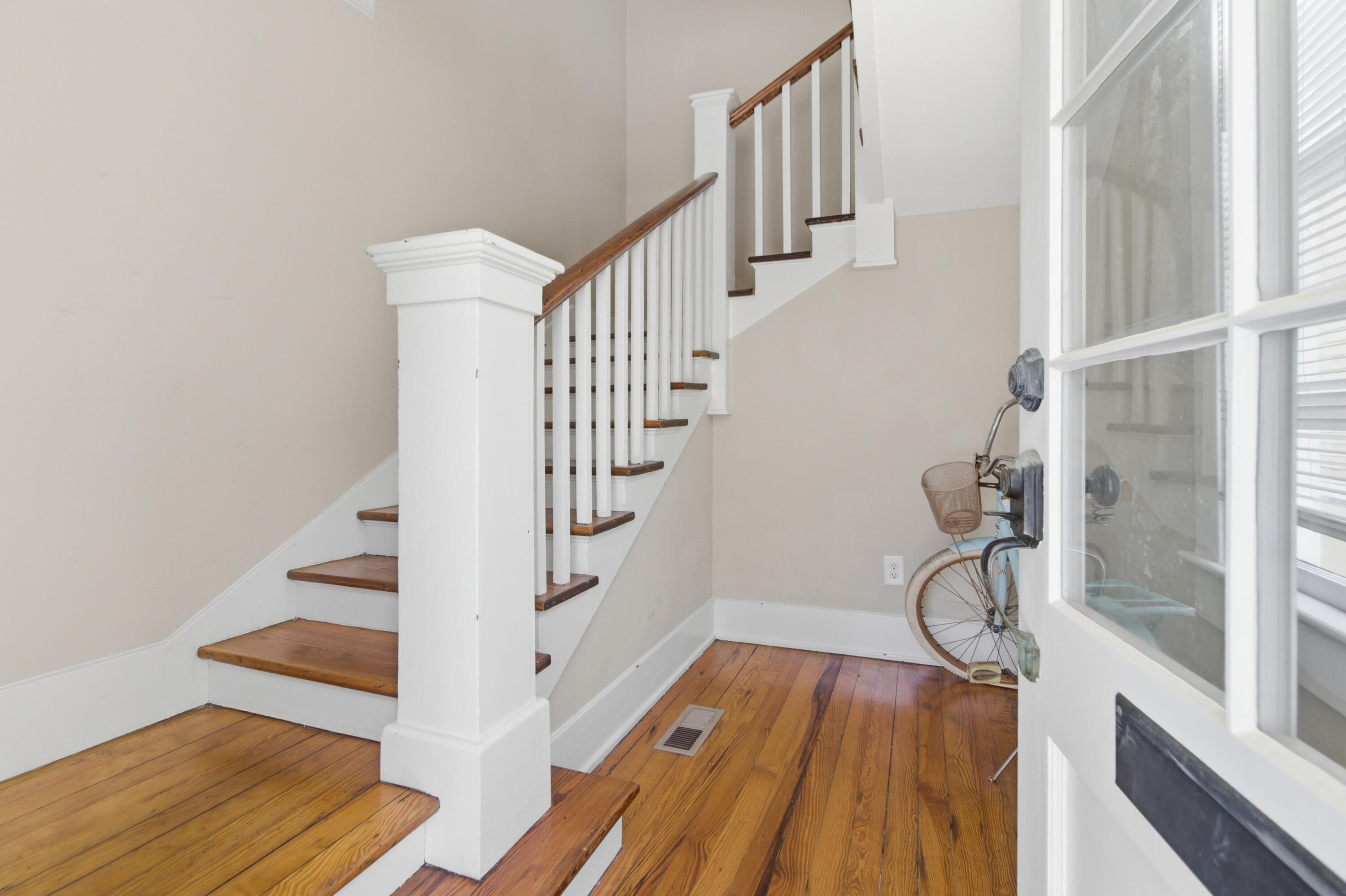 3 Rutledge Boulevard Charleston, SC 29401 - Photo 29 of 46 Gallery Image 29
