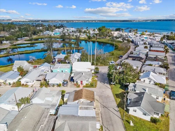 a view of yard from balcony
