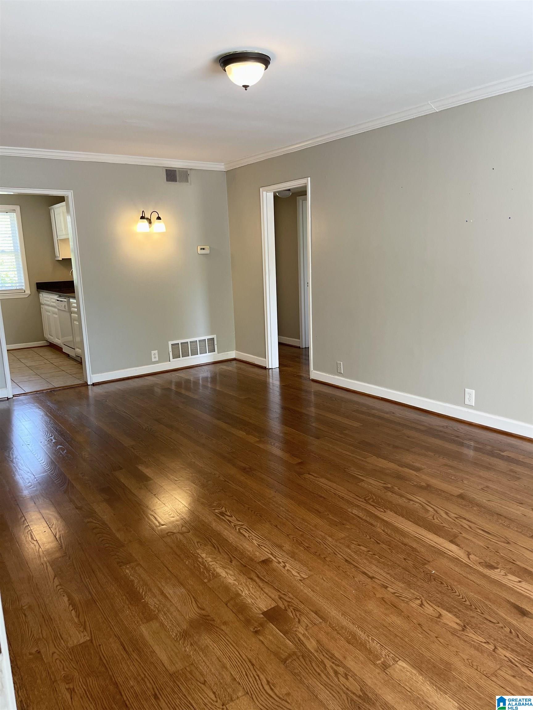 202 Fox Hall Road, Unit D Birmingham, AL 35213 - Photo 3 of 12