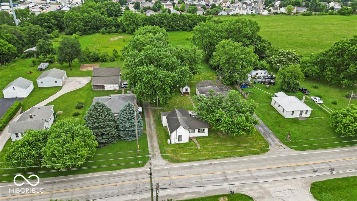 5221 South Harding Street Indianapolis, IN 46217 - Photo 11 of 44
