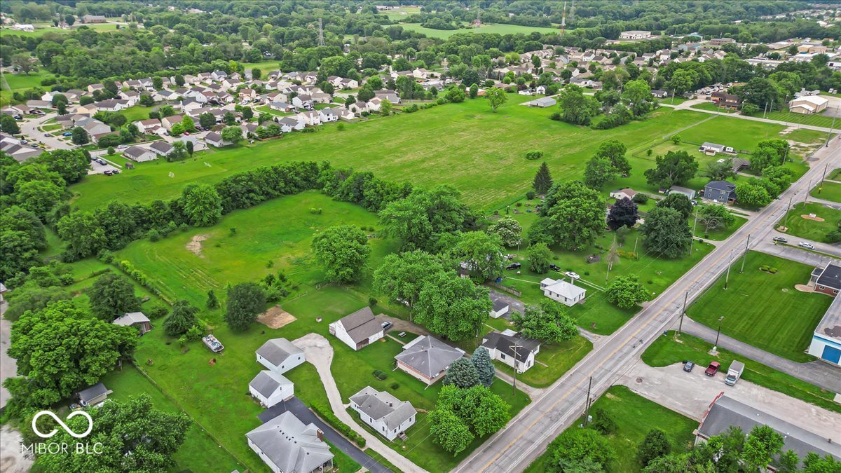 5221 South Harding Street Indianapolis, IN 46217 - Photo 15 of 44