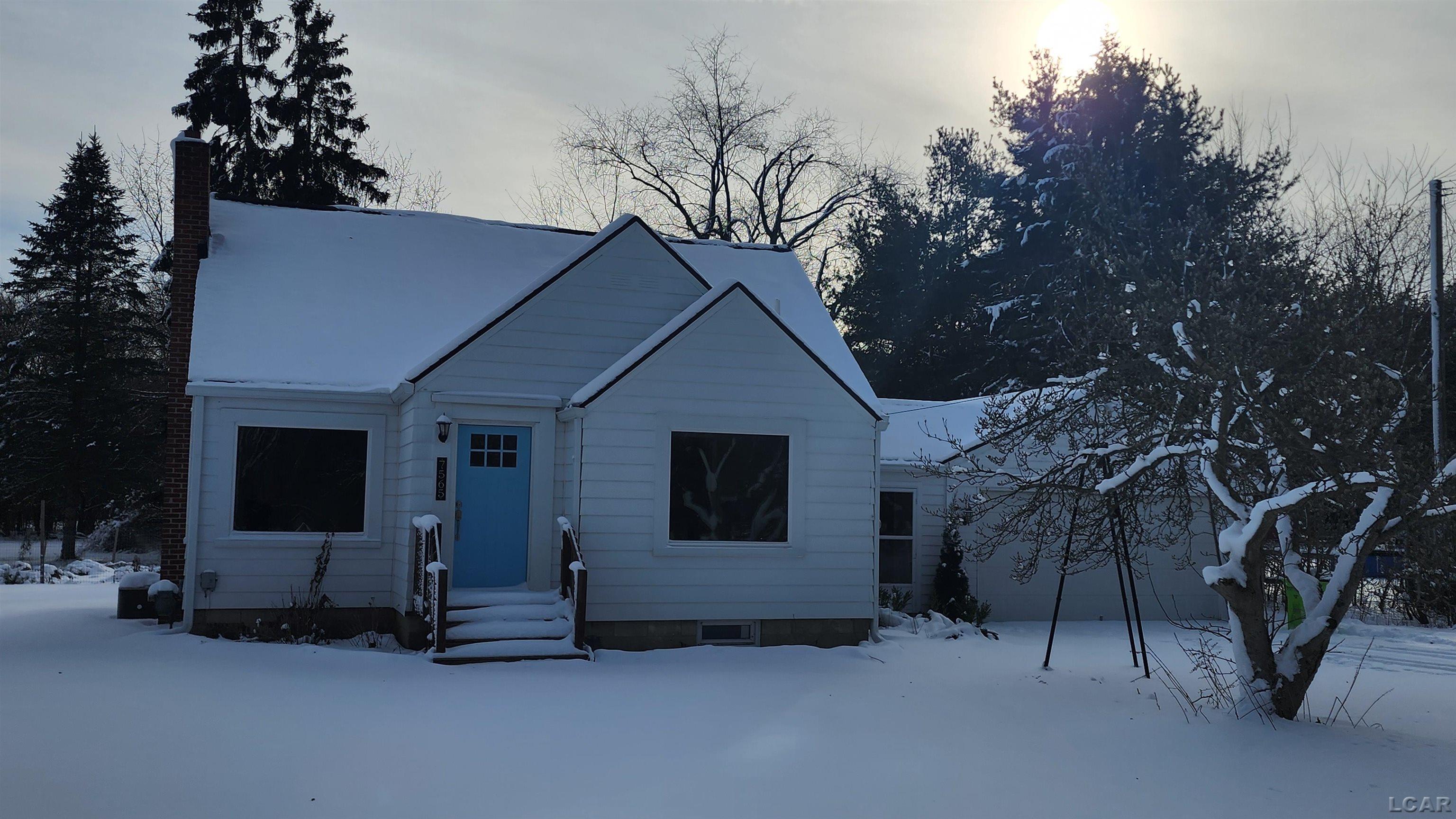 7565 Marshall Road Dexter, MI 48130 - Photo 1 of 61 50131566-2e85f4b7-b44f-4892-abec-81bcb8163384.JPG