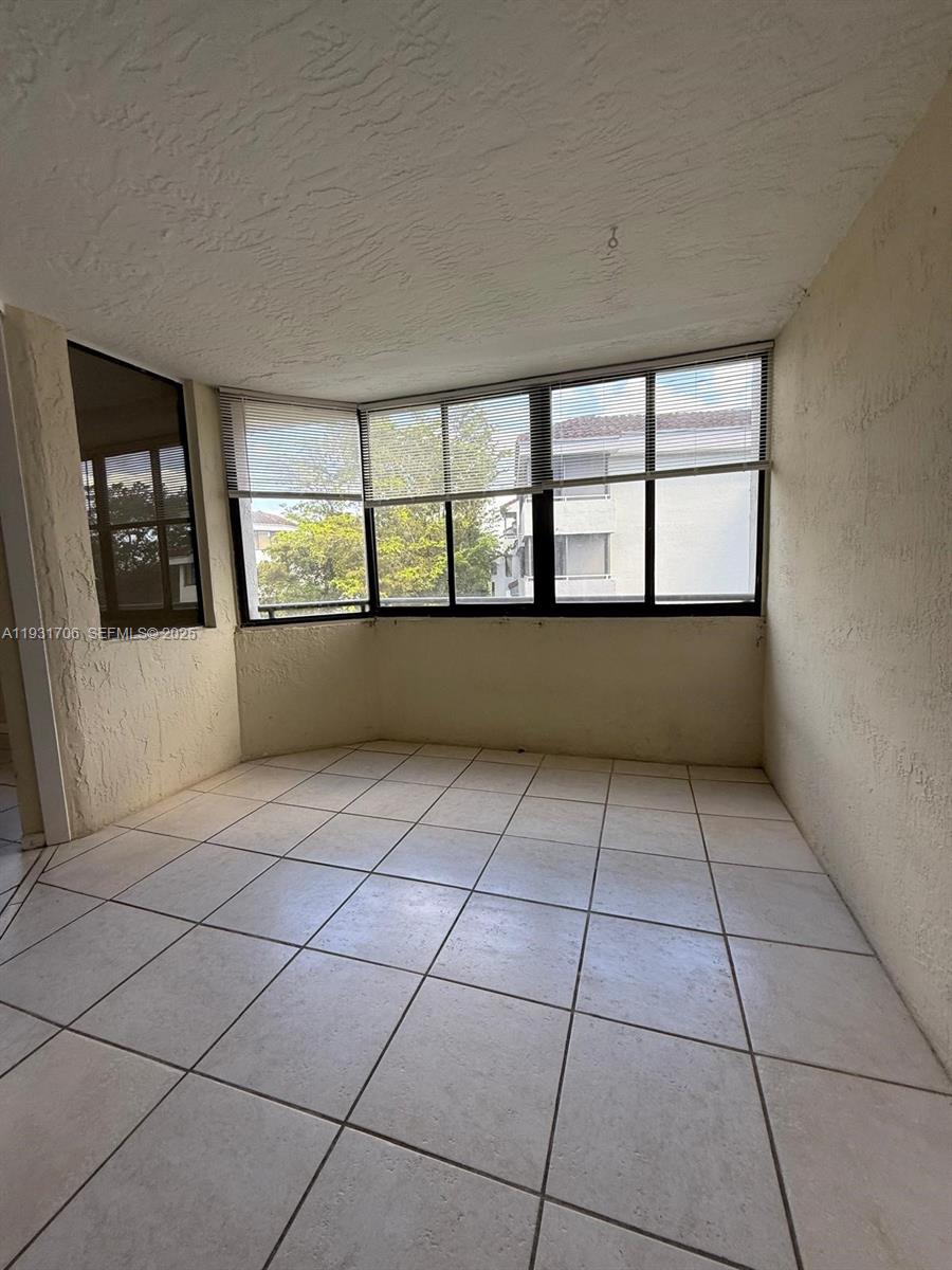 8255 Southwest 152nd Avenue, Unit E411 Miami, FL 33193 - Photo 16 of 20