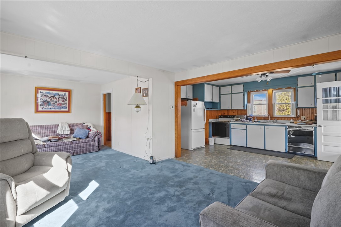 3 Columbus Avenue Westerly, RI 02891 - Photo 12 of 27