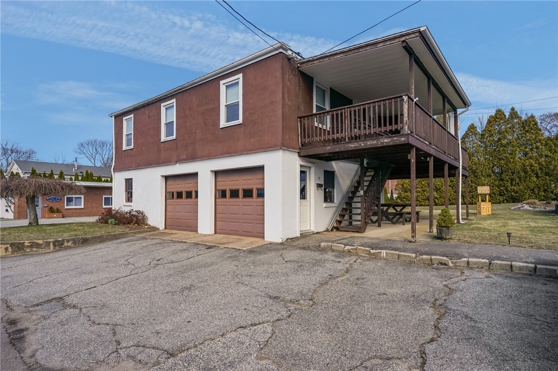 3 Columbus Avenue Westerly, RI 02891 - Photo 3 of 27