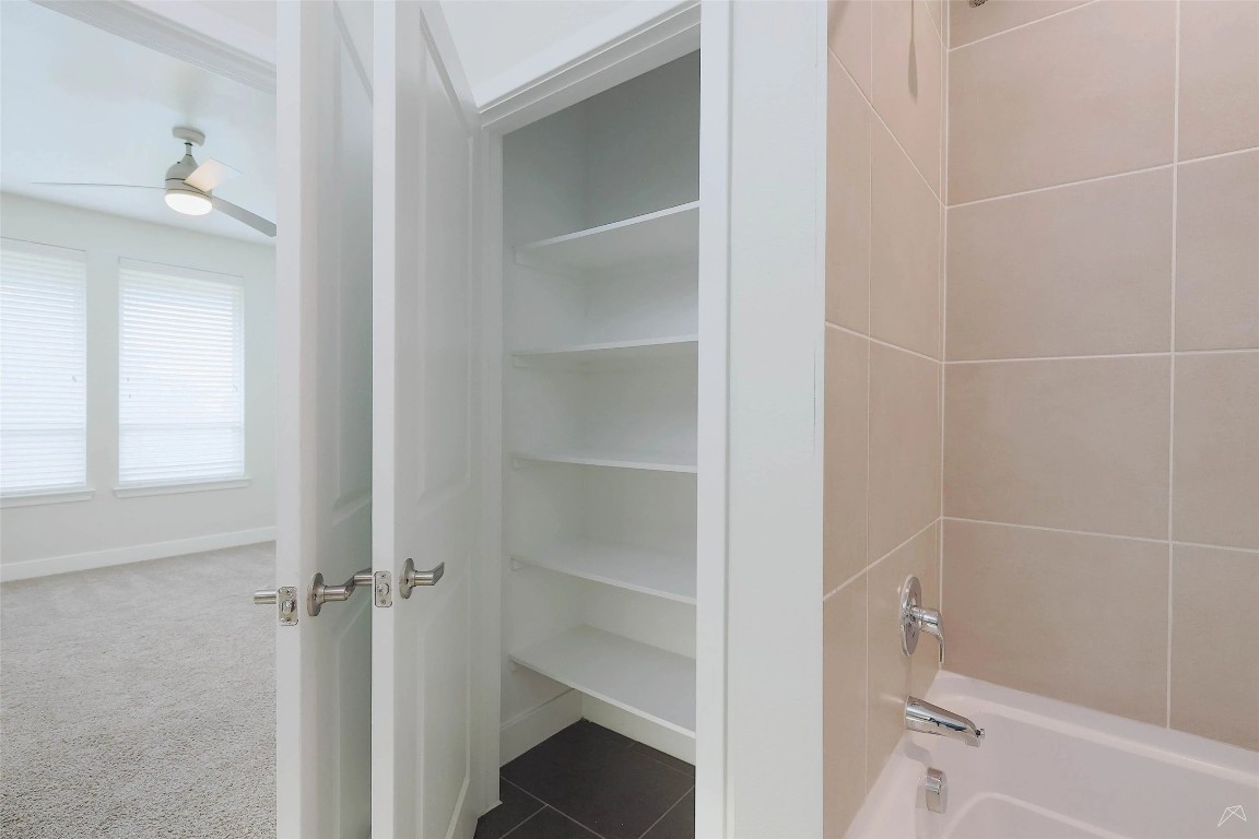 4800 Steiner Ranch Boulevard, Unit 3202 Austin, TX 78732 - Photo 22 of 32 Up to 8 weeks free rent plus reduced deposits!