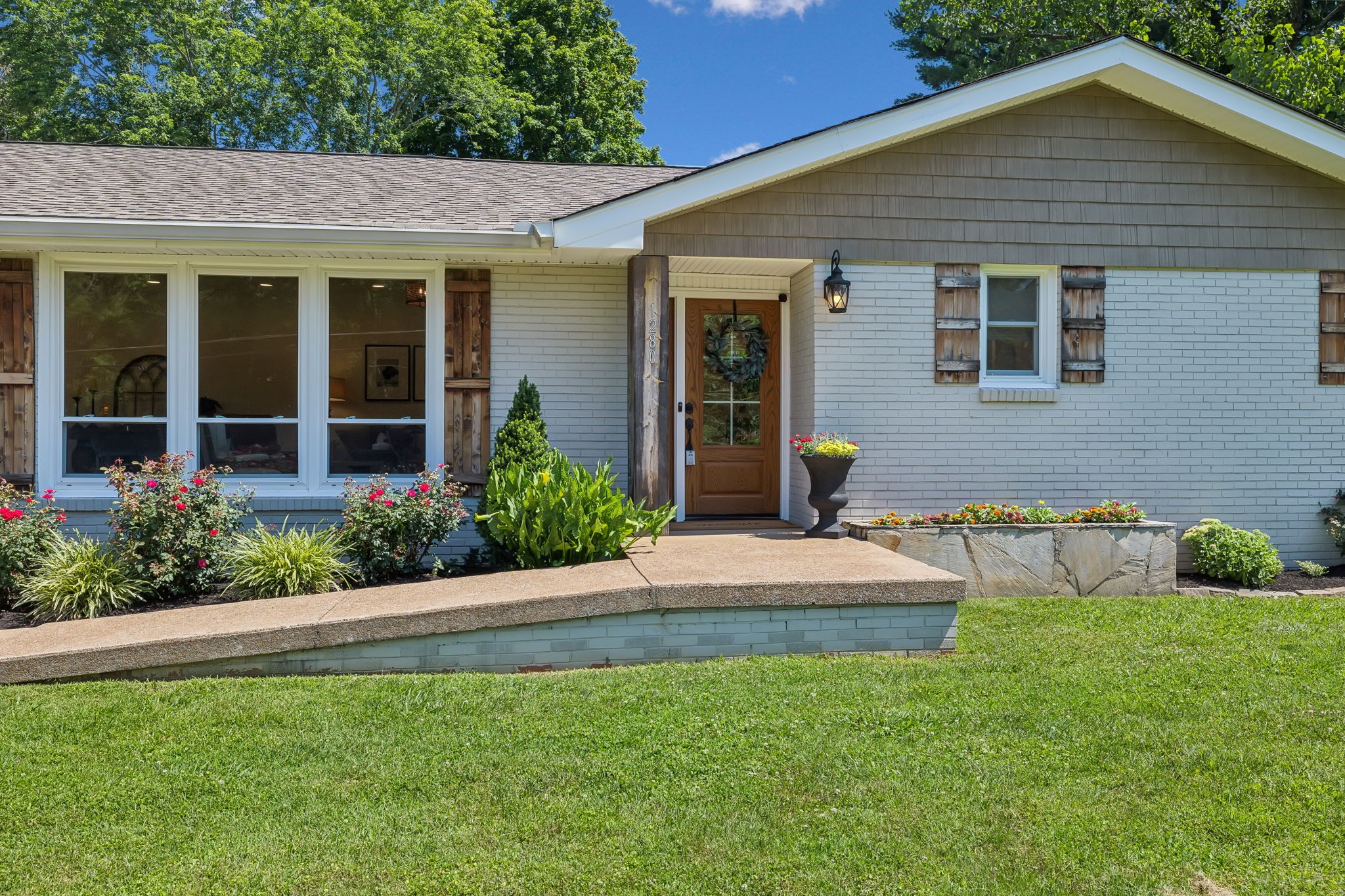 1280 Vanderbilt Road Mount Juliet, TN 37122 - Photo 3 of 55 Welcome Home