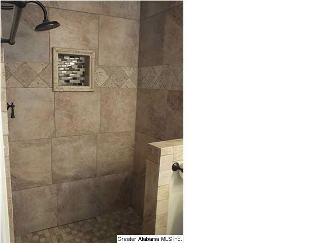 136 Pine Tree Circle Fairfield, AL 35064 - Photo 10 of 21