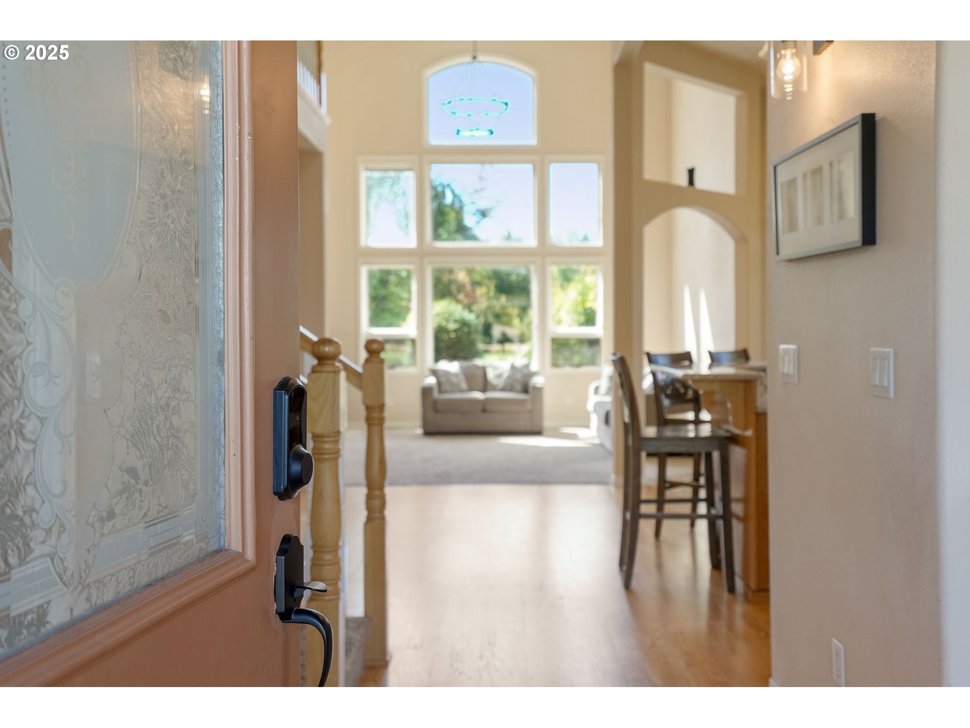 2815 Hazelnut Drive Woodburn, OR 97071 - Photo 10 of 22 a living room with furniture and a window