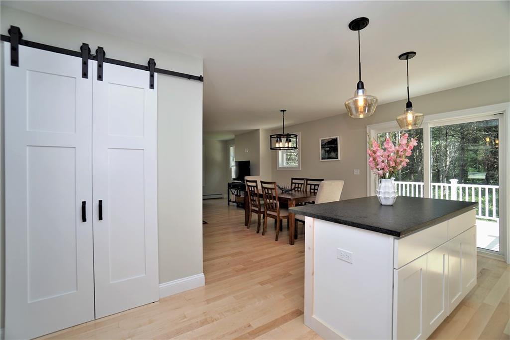 267 North Road Yarmouth, ME 04096 - Photo 8 of 28 Photo
