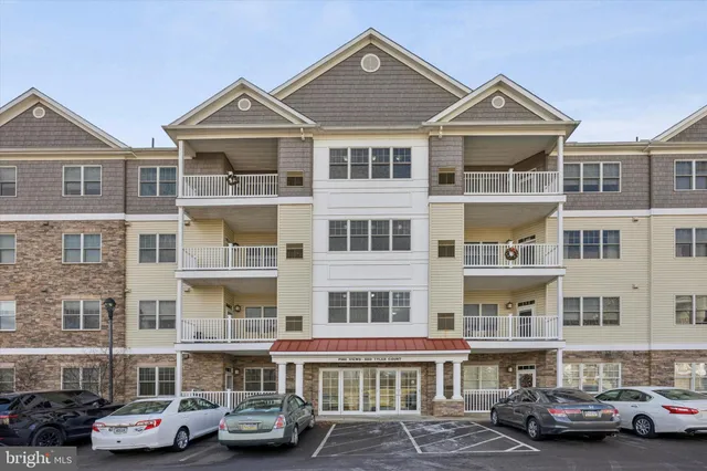 $380,000 | 300 Tyler Court, Unit 431, Philadelphia, PA 19111