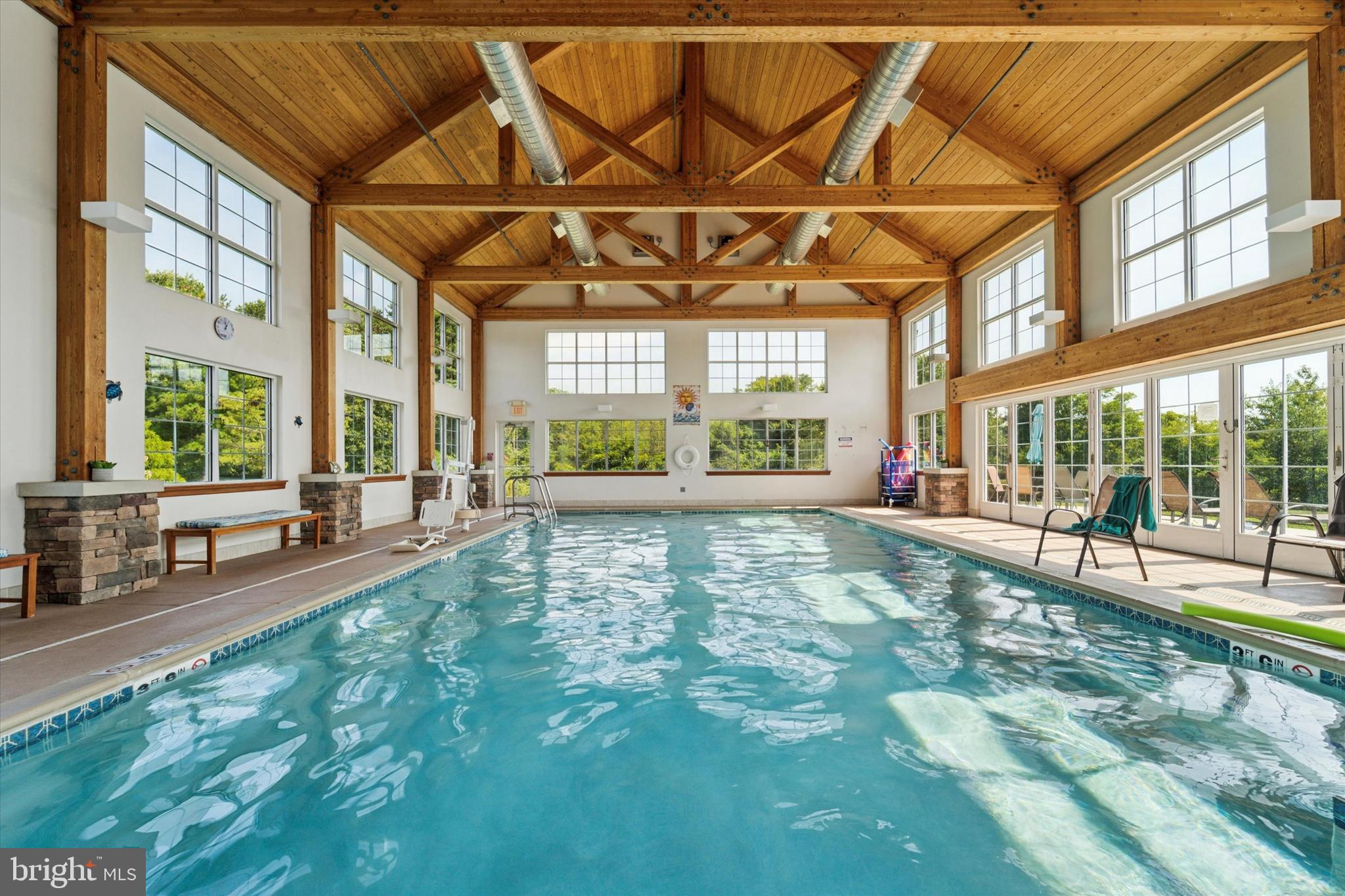 300 Tyler Court, Unit 431 Philadelphia, PA 19111 - Photo 28 of 29 a living room with a large window