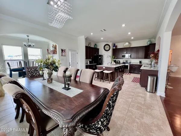 $350,000 | 1935 Hebert's Pass, Lake Charles, LA 70607