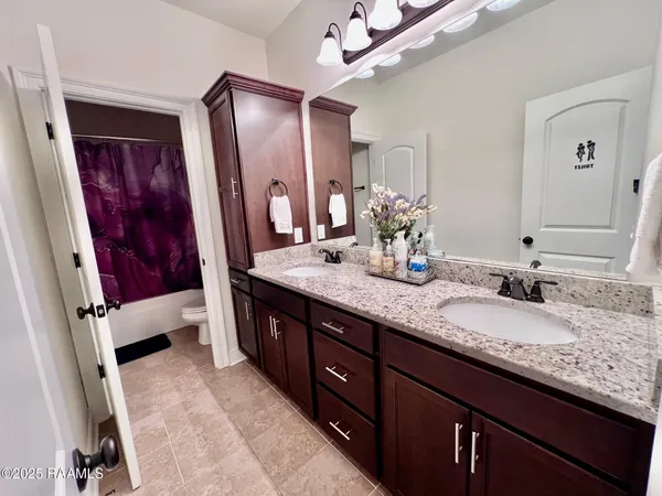 $350,000 | 1935 Hebert's Pass, Lake Charles, LA 70607