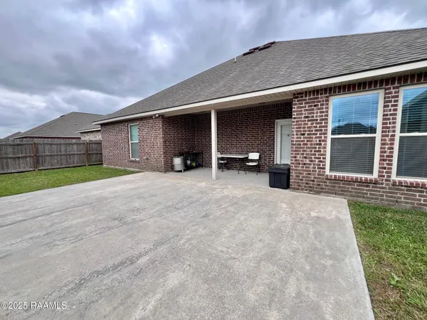 $350,000 | 1935 Hebert's Pass, Lake Charles, LA 70607