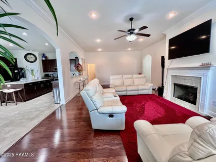 $350,000 | 1935 Hebert's Pass, Lake Charles, LA 70607