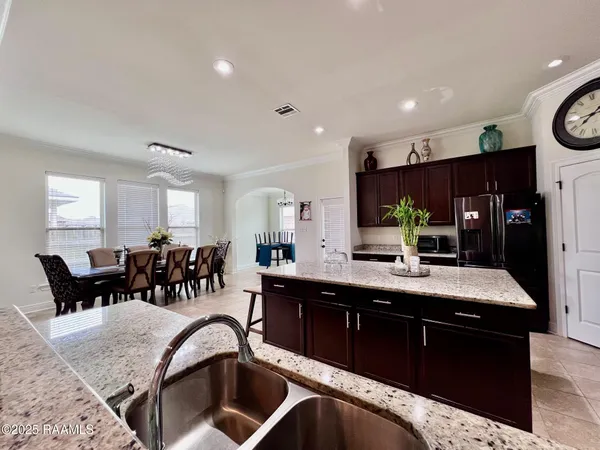 $350,000 | 1935 Hebert's Pass, Lake Charles, LA 70607