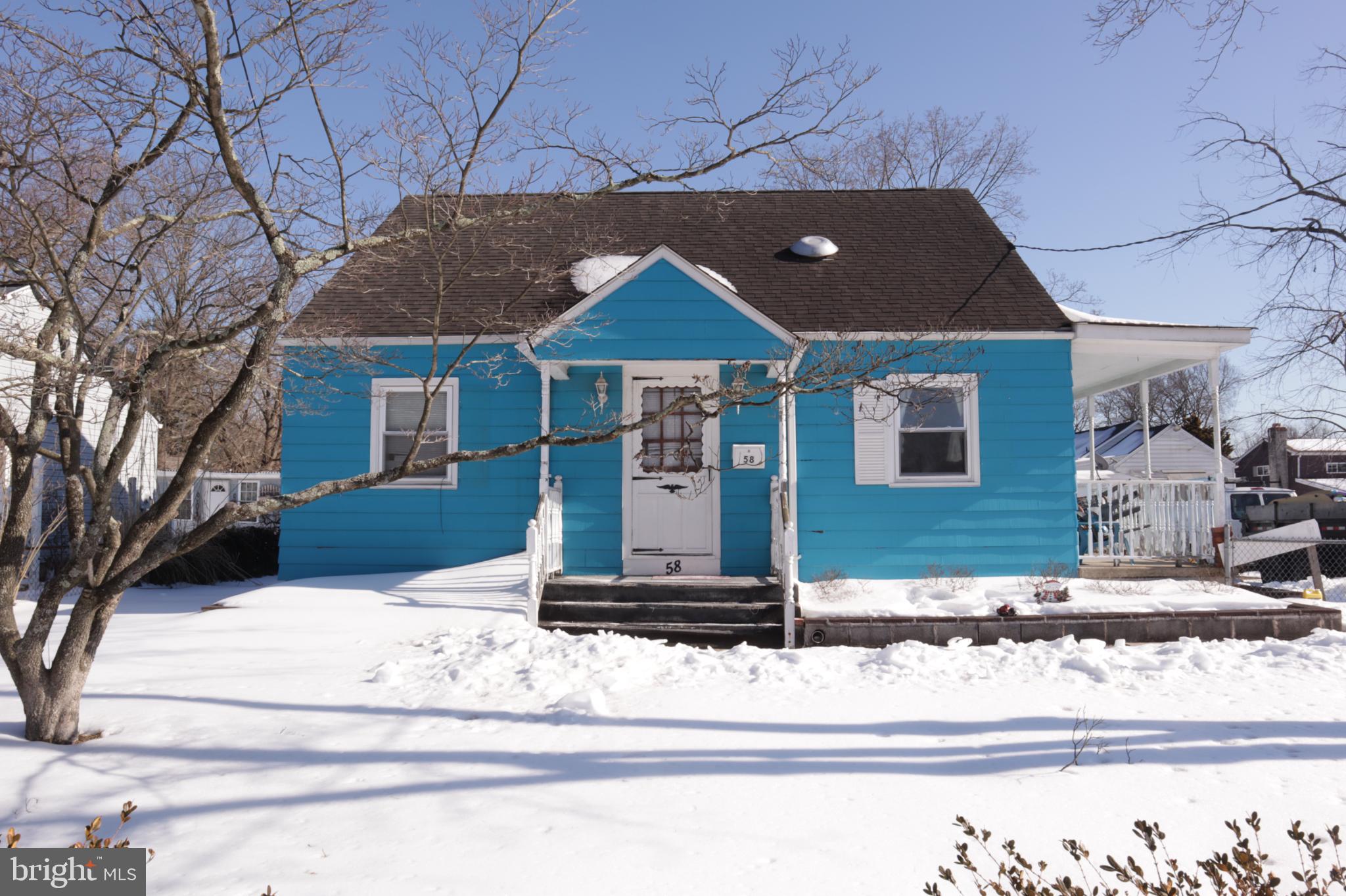 58 Watson Boulevard Clementon, NJ 08021 - Photo 2 of 4 a front view of a house with a yard