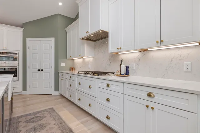 $1,099,000 | 16 Winn Way, Scarborough, ME 04074