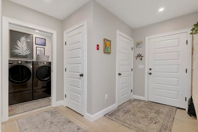 $1,099,000 | 16 Winn Way, Scarborough, ME 04074