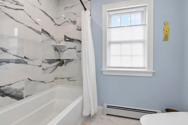 $1,099,000 | 16 Winn Way, Scarborough, ME 04074