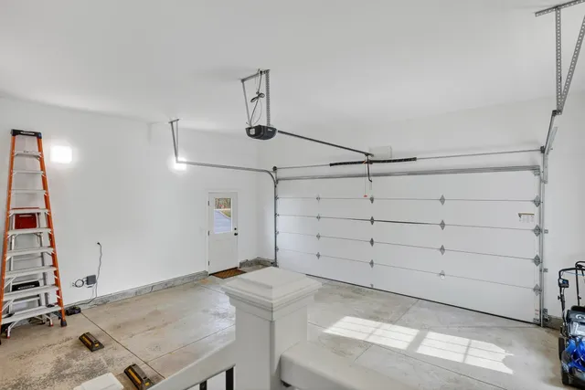 $1,099,000 | 16 Winn Way, Scarborough, ME 04074