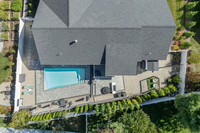 $1,099,000 | 16 Winn Way, Scarborough, ME 04074