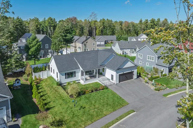 $1,099,000 | 16 Winn Way, Scarborough, ME 04074