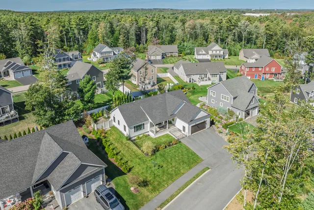 $1,099,000 | 16 Winn Way, Scarborough, ME 04074