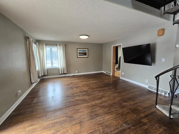 $275,000 | 47390 210th Street, Morris, MN 56267